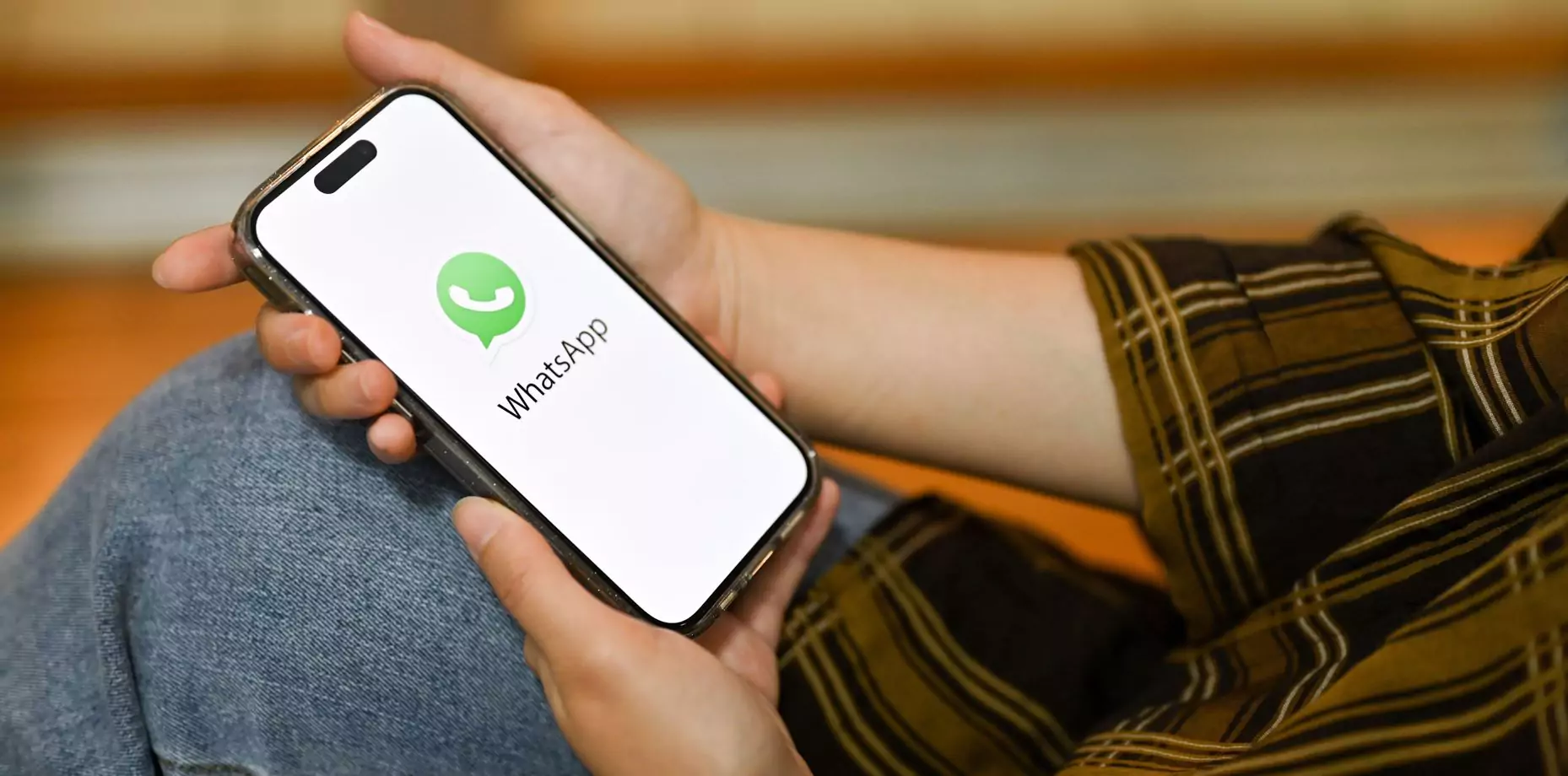 WhatsApp to Enable Email based Login 
